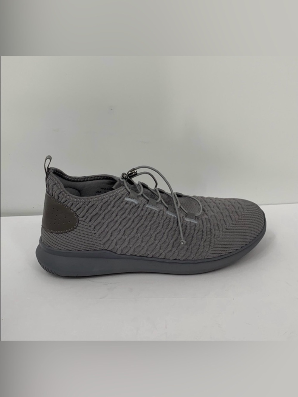 Propet Travelbound knit sneaker shoe gray toggle bungee laces knit 8 XXW 4E WIDE
